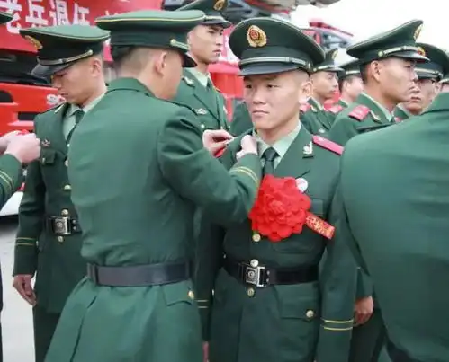 当兵16年即将退伍的军人,是选择拿100万,还是选分配工作好