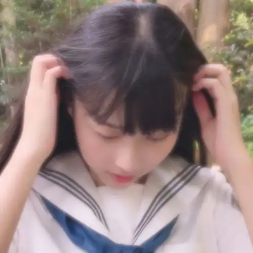 女生头像总会有个人走过兵荒马乱,山河大海来到你身