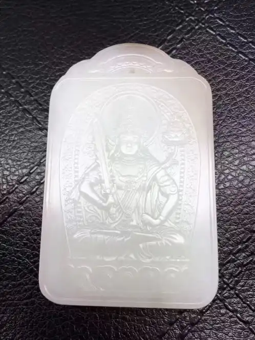 新疆和田玉虚空藏菩萨吊坠高品质,天然a级翡翠,纯净无暇,收藏佳品