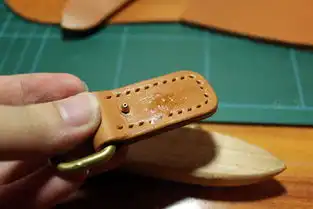 漂亮时尚创意手工diy皮具马鞍包制作详细教程图解