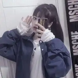 超酷女生个性手机控给你们一点厉害