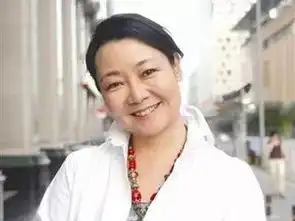 黄景瑜变成王大锤不可怕,可怕的是她们竟然集体撞脸了蔡明