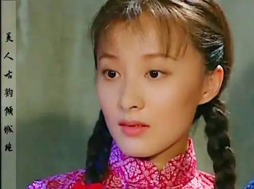 她曾精神失常,削发为尼,如今却嫁人生子,在世外桃源甜蜜生活