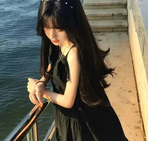 ins不露脸女生头像