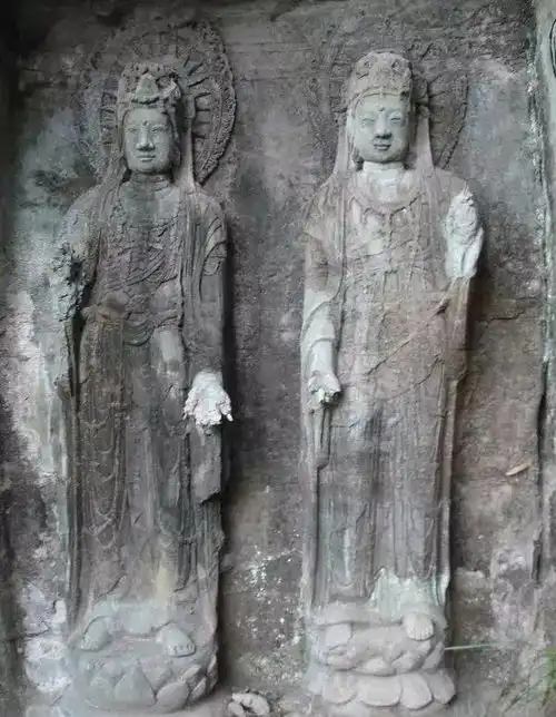 千年佛像被修复成喜洋洋比文盲更可怕的是美盲