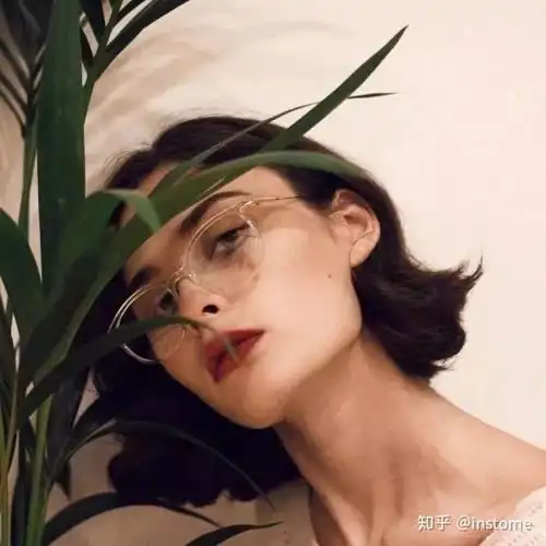 有哪些超好看的壁纸或头像