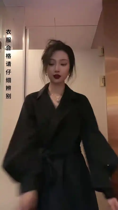 能不能不要找别人聊天啊哦哦我才是别人猫系女友扭一扭甜辣妹