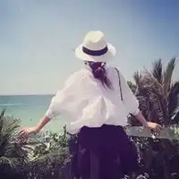 小姐姐头像真人照片真人小姐姐背影头像图片