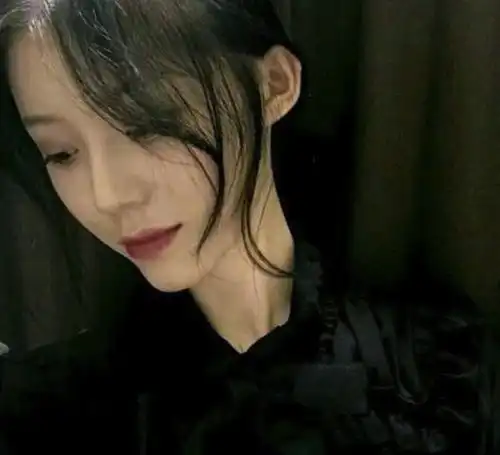 女性需警惕了,身上出现3个异常,可能是宫颈癌找上门