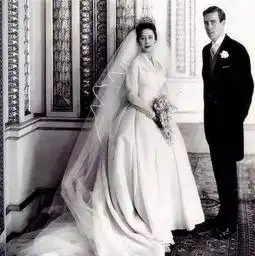 都说戴安娜王妃的婚纱最美,看过这些名媛,才知道什么是美不胜收