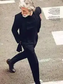 男人全身黑色如何穿出层次感