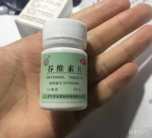 明明很想入睡,睡了一个多小时还睡不着,在胡思乱想,是种什么样的体验