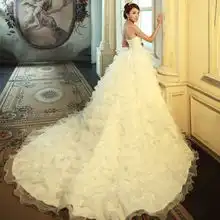 2012最新款秋冬婚纱豪华婚礼新娘抹胸大长拖尾婚纱宫廷复古高