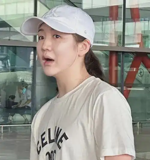 国乒女队最时尚四位队员刘诗雯禁欲系美女,陈梦身材丰腴皮肤白