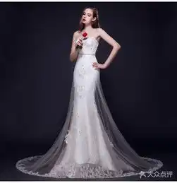 天缀婚纱礼服馆