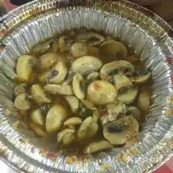 江湖一盏灯的蒜香小蘑菇好不好吃用户评价口味怎么样昆明美食蒜香小蘑菇实拍图片大众点评