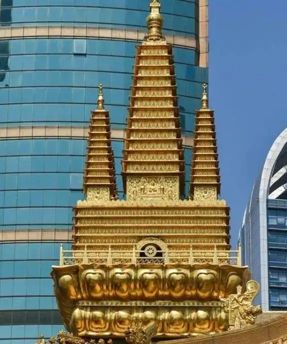 中国最贵的寺庙曝光全黄金打造,价值28亿最神奇的是竟然建在市中心