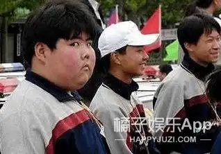 还记得回眸一瞥的表情包小胖吗还演了爱情公寓