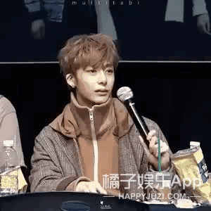 还记得模仿周杰伦的雍杰伦吗还开了演唱会