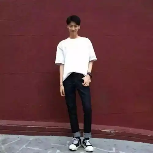 干净直爽好听的男主播名字大全简单有格调