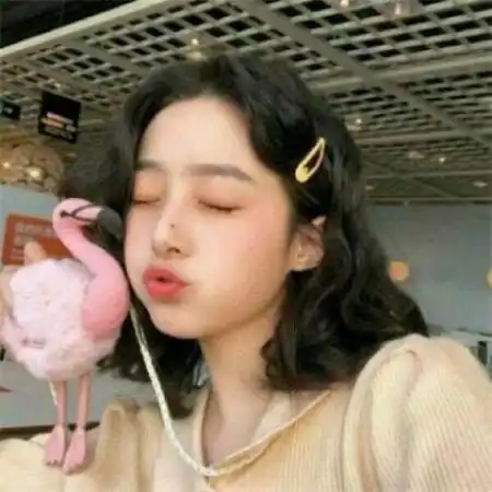 欧美头像颜值高酷酷的女头,推荐封面抽烟的太拽了