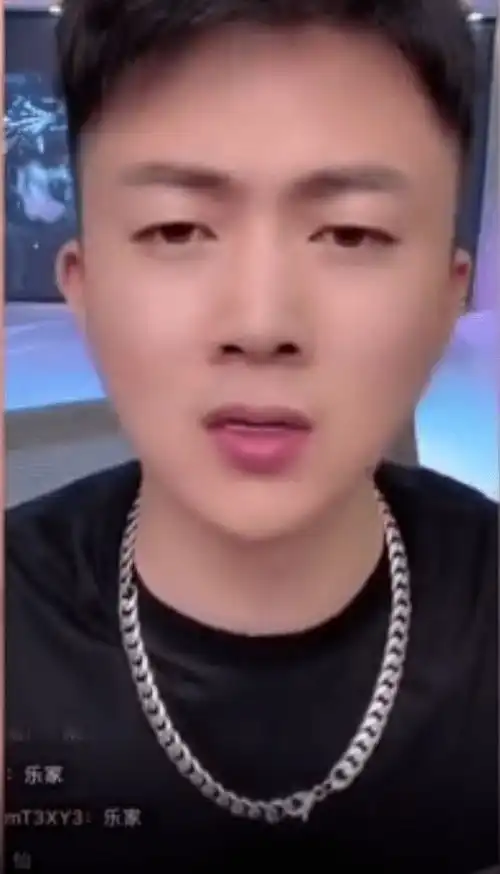 辛巴私养女徒弟小白胖父亲介绍相亲对象,白胖嫌弃磕碜太丑浩南喊话石头花别洗仙家军了没几个人了