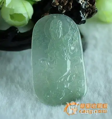 天然a货缅甸翡翠冰种观音吊坠