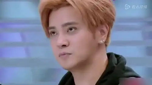 明星受到惊吓的高能反应合集杨紫蔡徐坤邓伦被吓出表情包