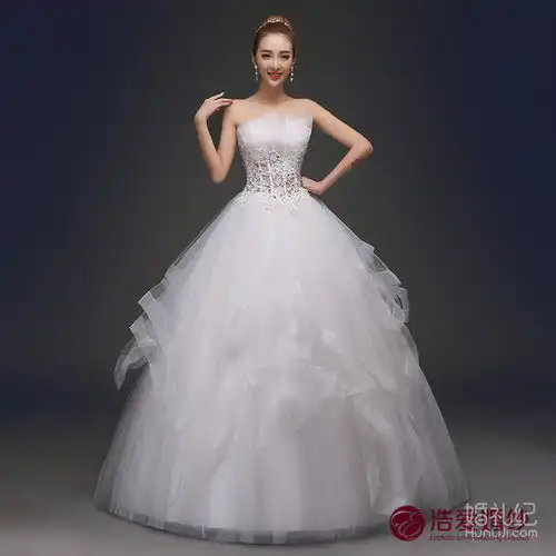 抹胸齐地蓬蓬婚纱