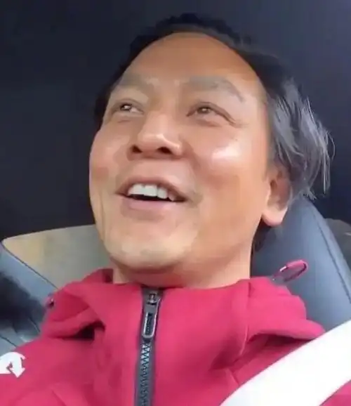还说吴彦祖是不老男神近期素颜出镜,不说是他还以为是路人
