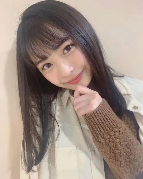 熊本奇迹美少女西本嘟嘴卖萌表情让人好想拥入怀中