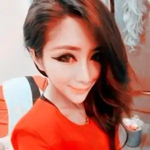 穿红色衣服的女生头像
