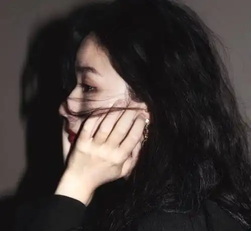 适合宝藏女孩儿收藏的温柔仙句解开心结,把它打成蝴蝶结
