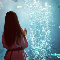 女生清新唯美背影图片不可救药的喜欢