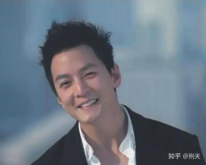 表情和大叔谈恋爱是一种怎样的体验表情
