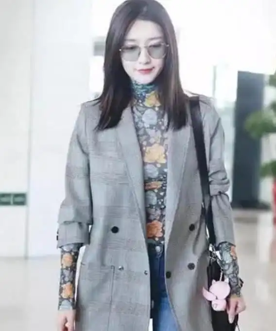 迪丽热巴和江疏影撞衫,一个御姐风一个清纯风,江疏影赢了