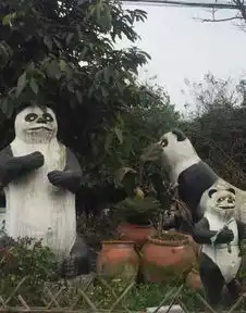 史上最魔性老虎雕像,因为太滑稽而被拆然而它的表情包火了
