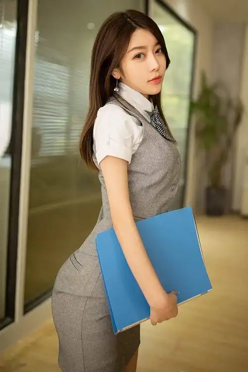 制服美女