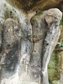 川安岳千佛寨石窟嘴巴嘟嘟