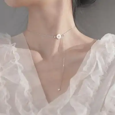 苏瓷唯美精致部位女头锁骨唯美微信头像我要个性网