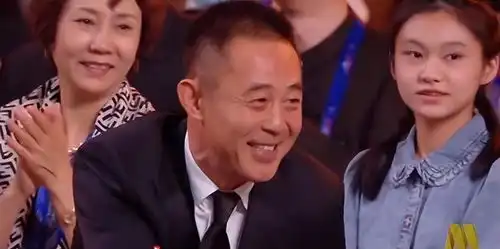 百花奖暴露明星微表情吴京大汗淋漓,袁泉流泪哽咽,贾玲瘪嘴