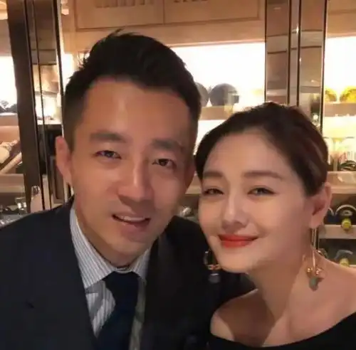 大s去世,汪小菲黑头像,关闭评论区,真的爱过,怎能不痛心