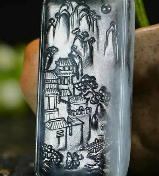 和田玉青花山水摆件的寓意与象征风水意境与画牌设计