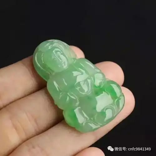 翡翠鉴赏丨冰糯种翠绿观音挂坠9800元