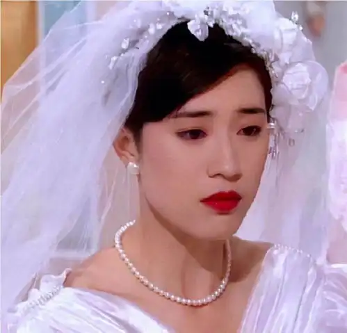 港圈美女在电视剧中的婚纱装扮,大家觉得谁才是最美新娘呢