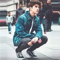成熟的欧美男生头像高清复古loveyourheartpain