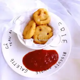 宝宝辅食笑脸鸡肉土豆饼