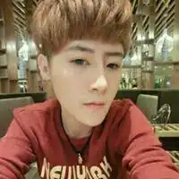 帅气男孩qq头像我是跑调小王子