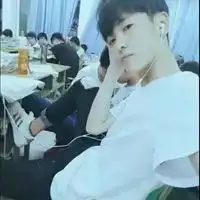 qq头像初中学生男生