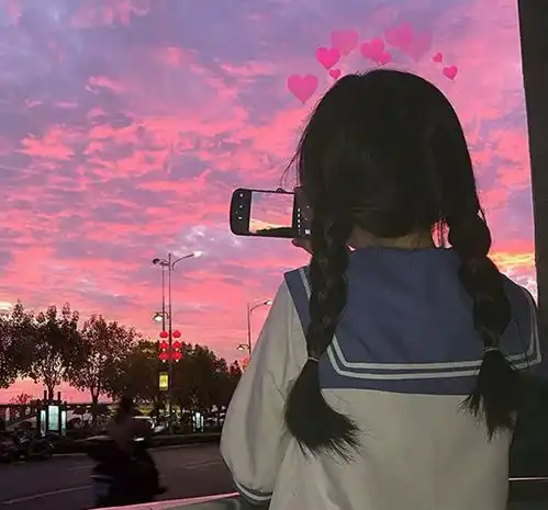 ins不露脸女生头像